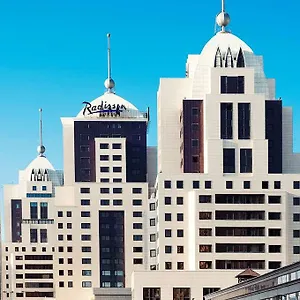5* Otel Radisson